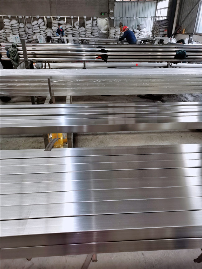 Stainless Steel Ornamental Pipe - 304 Grade